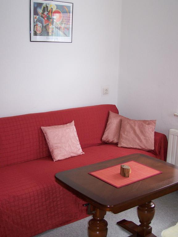 Ferienwohnung Ahrendt เดรสเดน ภายนอก รูปภาพ